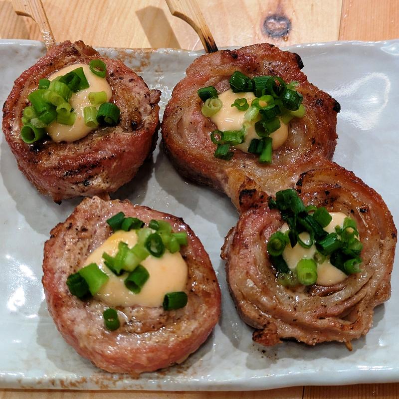 豚バラ明太マヨ(スミビトケムリ 関内店)