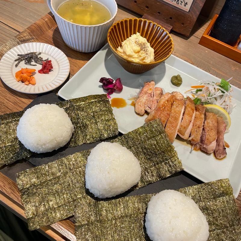 本日のおむすびランチ(炭や)