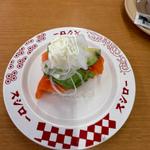 サーモンアボカド(スシロー 足立保木間店)