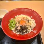 冷やしたまかけうどん(なか卯 すすきの西店 )