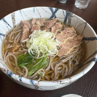 冷たい肉そば大盛