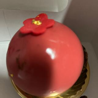 苺の杏仁ムース