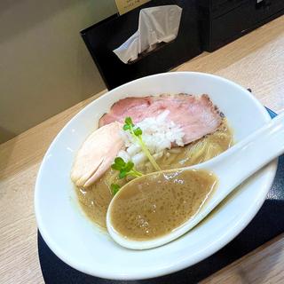 鶏白湯白醤油