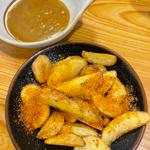 フライドポテト　カレーソース