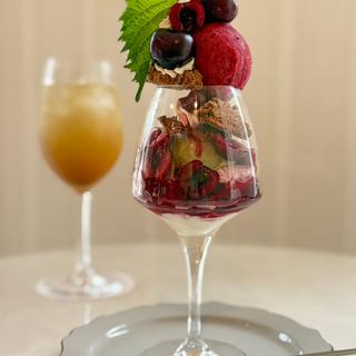 アメリカンチェリーパフェ＋お茶