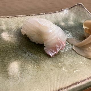 ヒラメの握り(千成寿司本店)