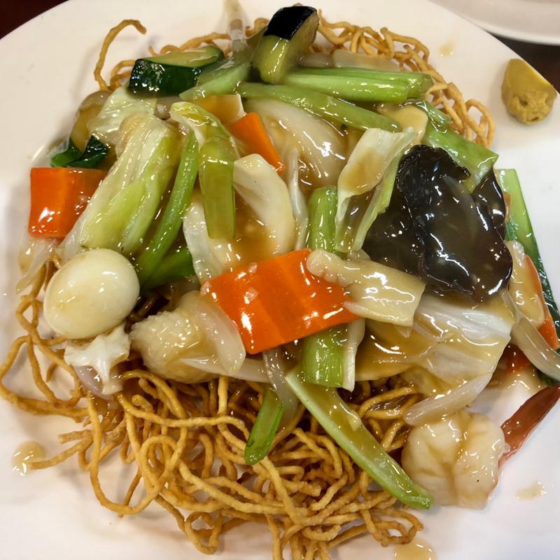 五目かた焼そば(鴻龍)