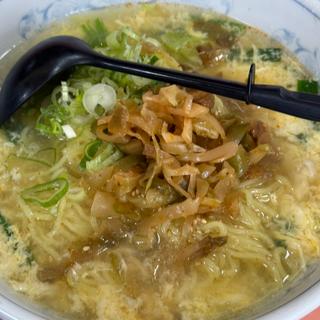 ニラ玉ザーサイラーメン