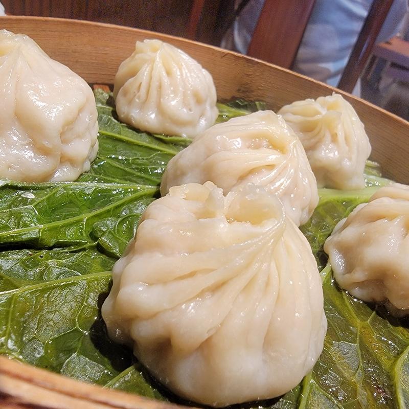 小龍包(新亜飯店 芝大門店 （シンアハンテン 新亞飯店）)