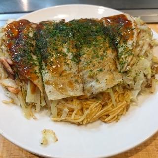 スペシャルそば又はうどん入り(麗ちゃん （れいちゃん）)