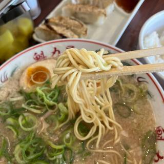 コク旨ラーメン+餃子定食