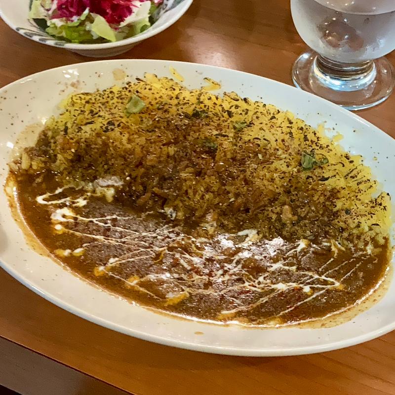 本日のカレー 辛さ★★★ 量®️(ブラッスリージュール)