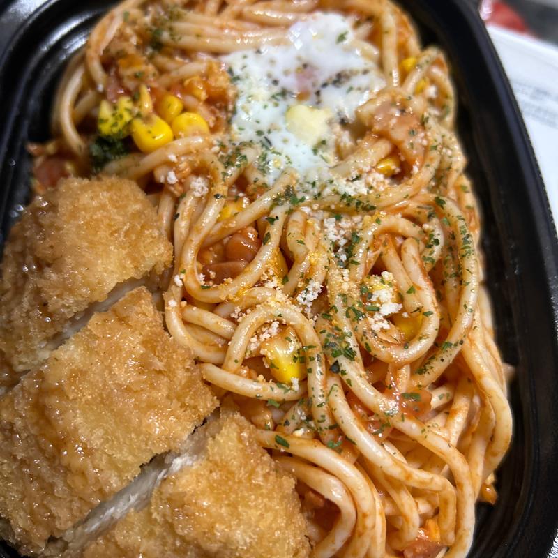 ナポリタンとチキンカツ(農家の息子 オーロラタウン店)