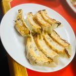 餃子（8コ入り）