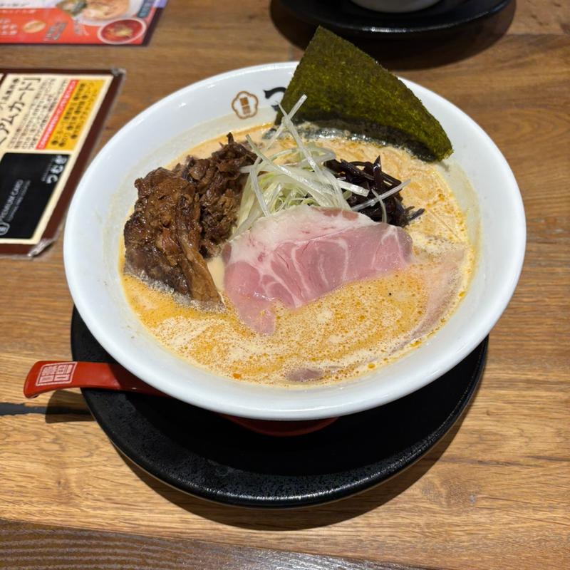 九州豚骨味噌＋トロトロかぶりつきチャーシュー(純米濃厚味噌ラーメン つむぎ)