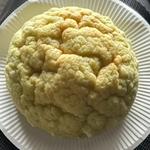 国産小麦クラウンメロンパン