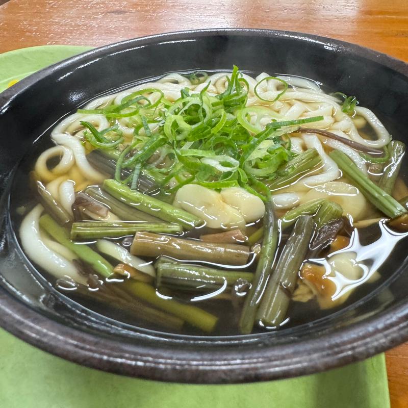 山菜うどん(三角茶屋豊吉うどん )