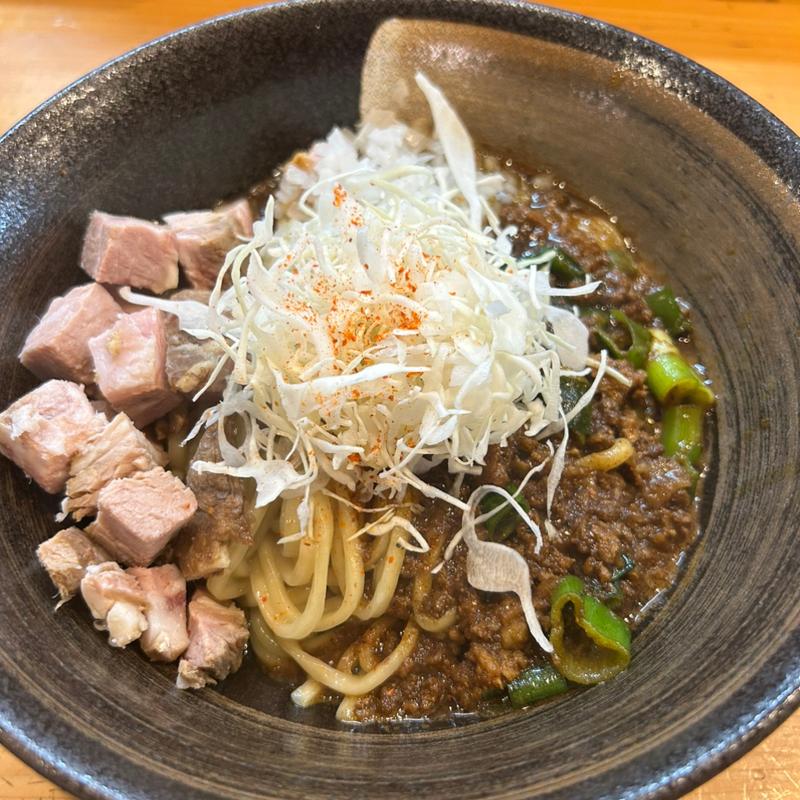 スパイスカレーまぜそば(中華そば おしたに)