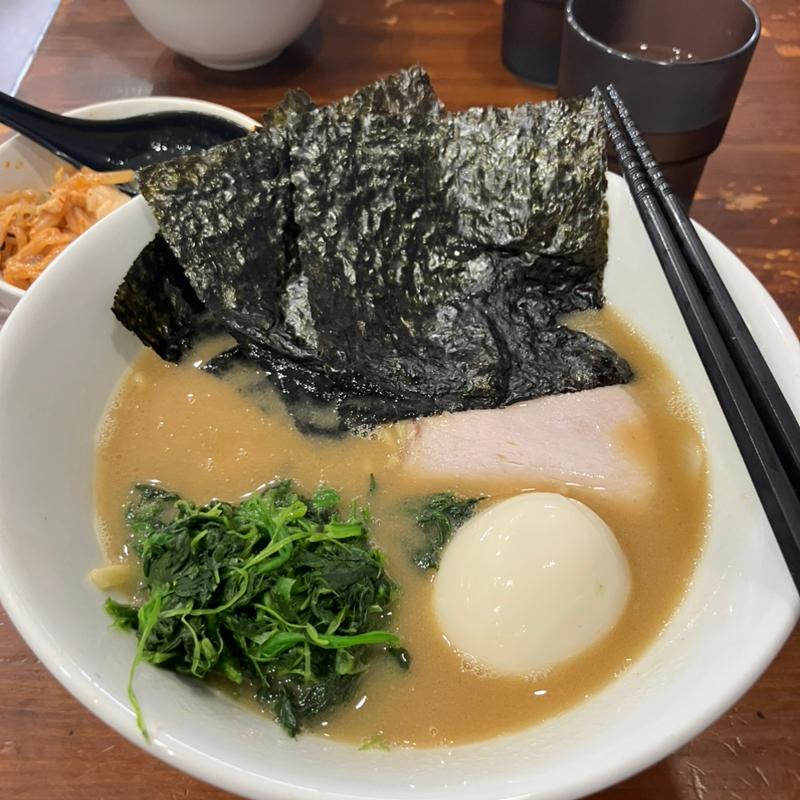 味玉ラーメン(オタクが作るラーメンは異世界でも通用するらしい)