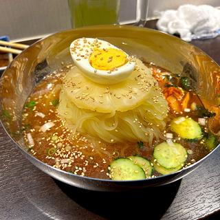 冷麺(炭火とんちゃん 八太郎)