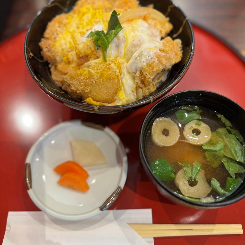 カツ丼(日本料理 この花)
