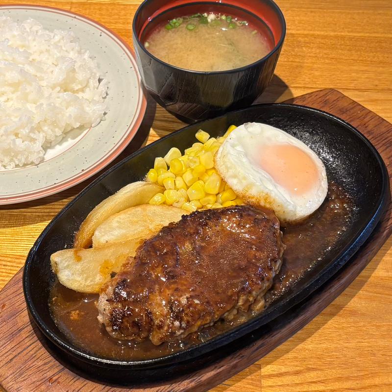 ハンバーグ定食(洋食 つちや)