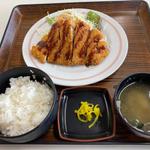 とんかつ定食