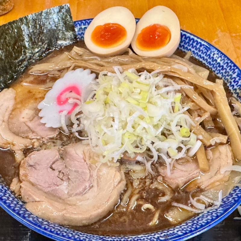 魚介チャーシュー中華そば＋味玉＋メンマ＋大盛(中華そば 香十)