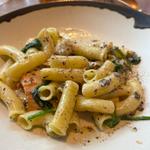 サーモンと帆立、海老のクリームパスタ