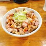 チャーシュー丼(つけ麺 いちびり)