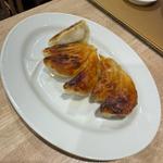 肉汁溢れる焼き餃子(6個)
