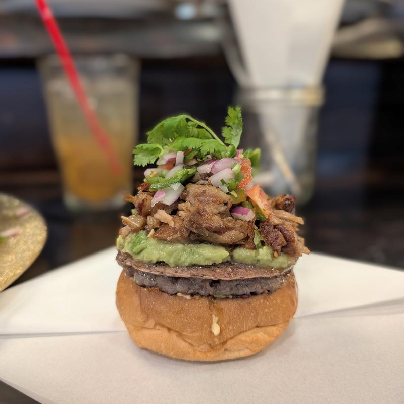 カルニタスバーガー(バーガークレイジー （BURGER CRAZY）)