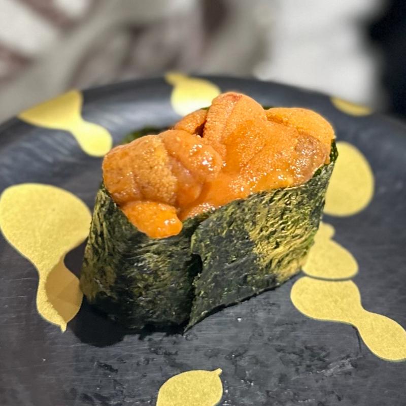 ウニ(廻鮮寿司　塩釜港 塩釜店 （かいせんずし しおがまこう）)