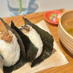 おむすび定食