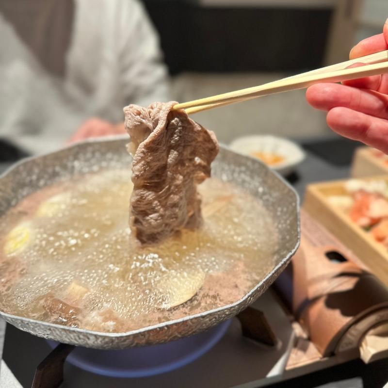 (銀座しゃぶ輝 黒毛和牛しゃぶしゃぶ・すき焼き専門店)