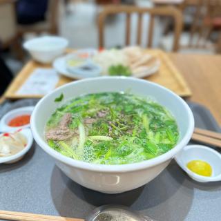 牛肉のフォー(フォーティントーキョー 所沢店)