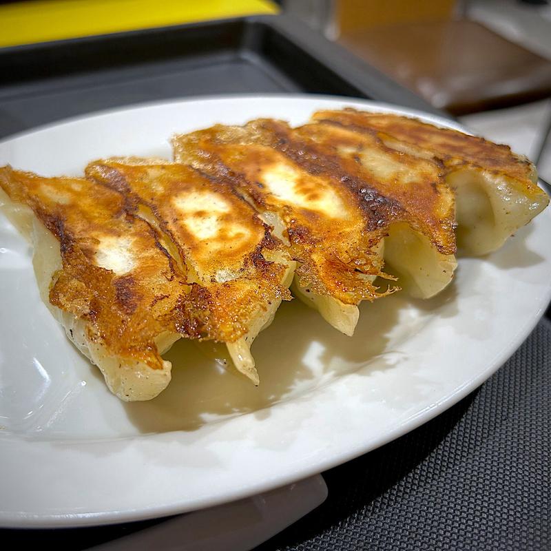 焼き餃子(5個)(松軒中華食堂 狛江店)