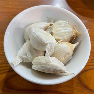 にんにく(ホルモン焼 はせ川)