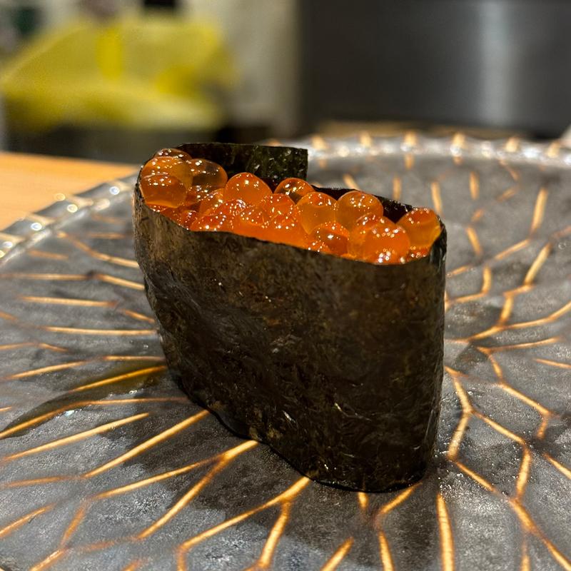イクラ(鮨 極 はなれ)