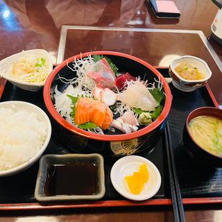 刺身定食(一魚一栄)