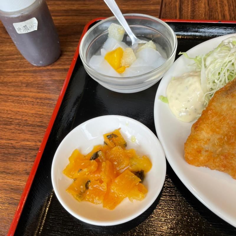 フライ盛合せ定食(隆華 餃子酒場)