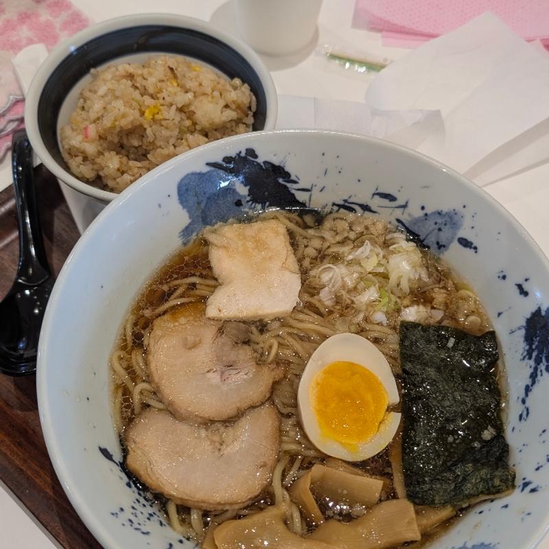 こく旨醤油らーめん(麺処直久 アリオ上尾店 （メンドコロナオキュウ）)