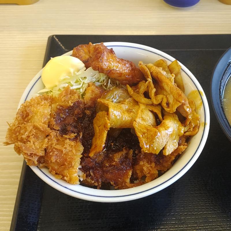 豚DX丼+豚汁大(かつや 静岡藤枝店)