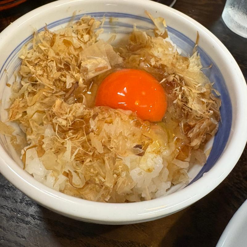 鰹節卵かけご飯(中華そば 半ざわ)