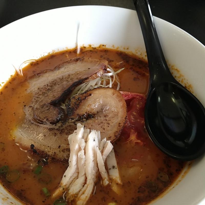 濃厚トマトラーメン(麺道 千里)