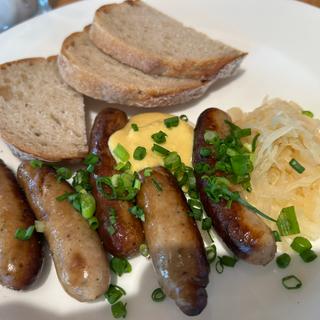 ニュルンベルク風焼きソーセージ