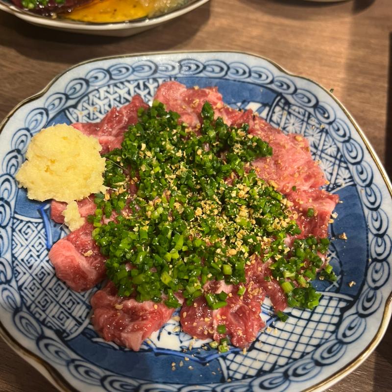 特選ツラミ刺し(生ホルモン処 京洛 にくぷく)