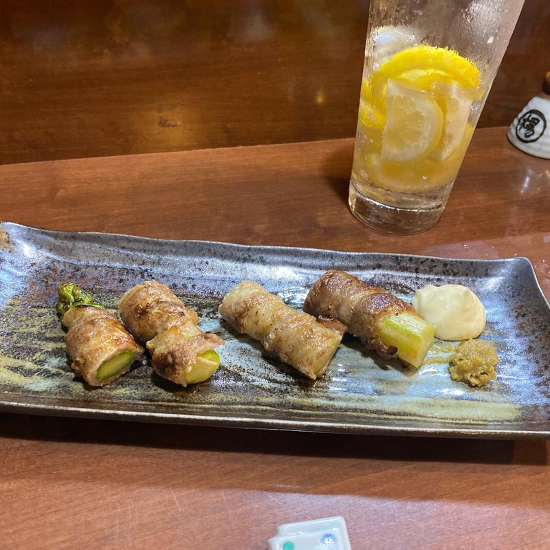 太アスパラ豚肉巻(味処●酒処 とらや)