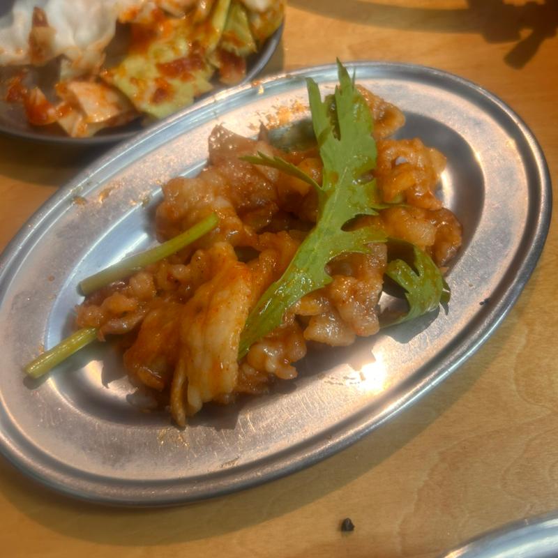 アキちゃん刺し(大阪焼肉・ホルモン ふたご 大名店)