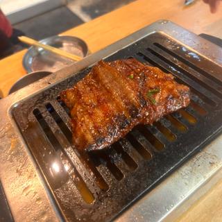 はみ出たいハラミ(大阪焼肉・ホルモン ふたご 大名店)